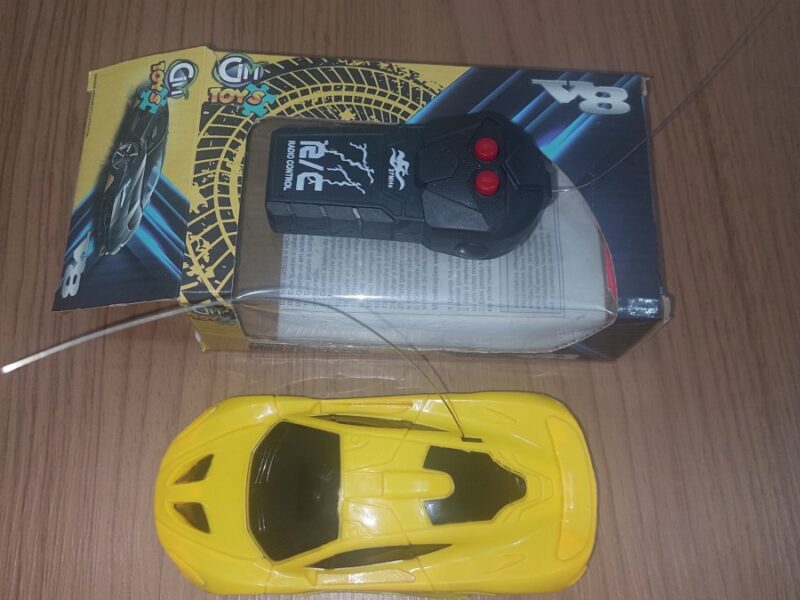 Carrinho de controle remoto