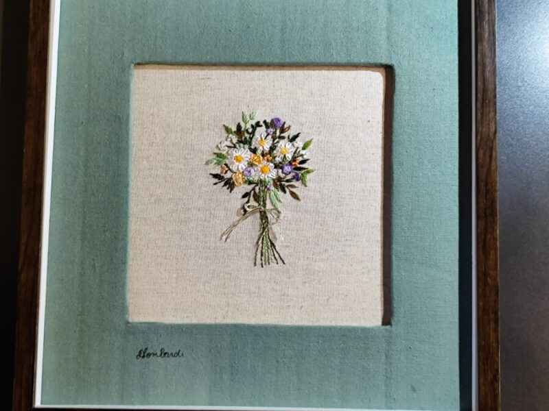 Uma peça única, criada com esmero e dedicação para apreciadores da verdadeira arte.