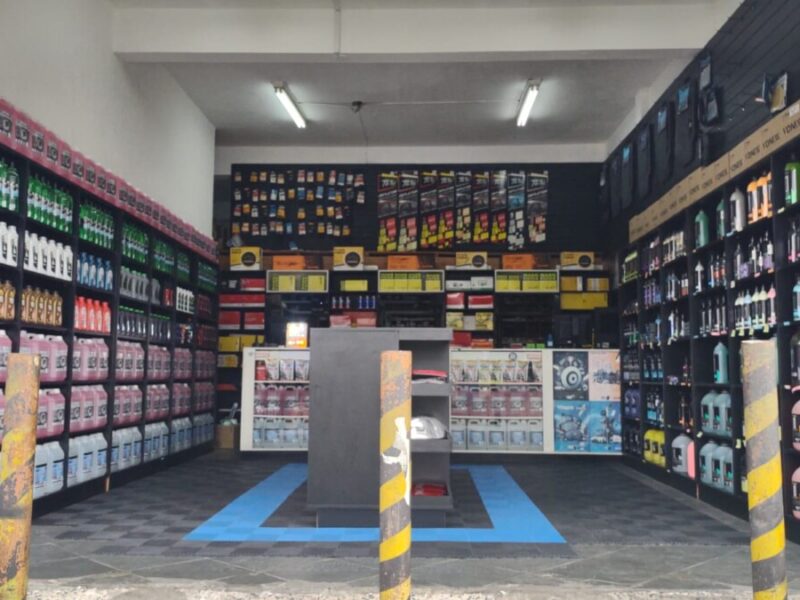 Loja de Auto Pecas a Venda